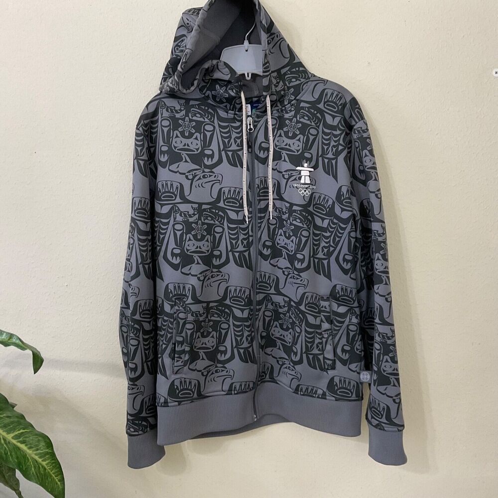 Sunice Jacket mens size M Olympic merch. 2010 Hoodie Tribal print 2414